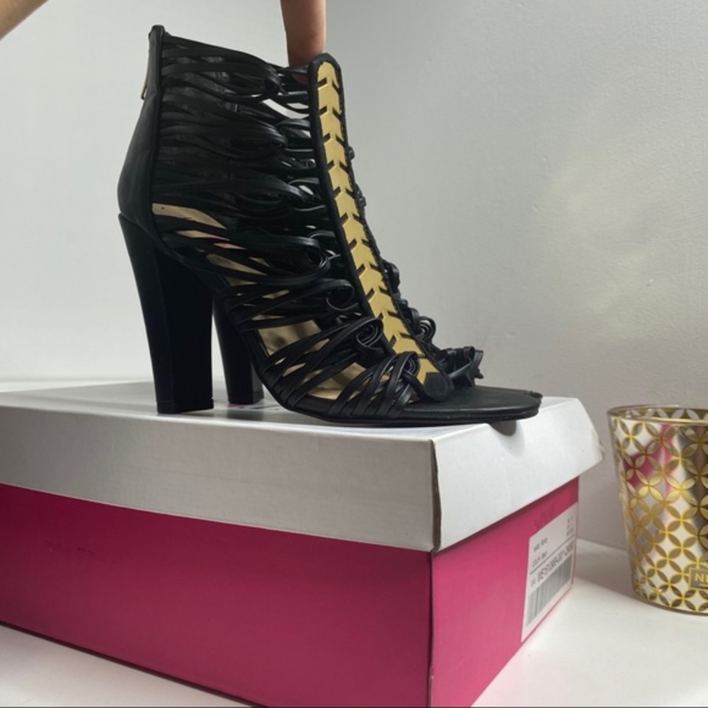 [Charlotte Russe] Mindy Black Heel